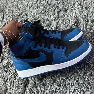 Jordan 1 dark marina blue